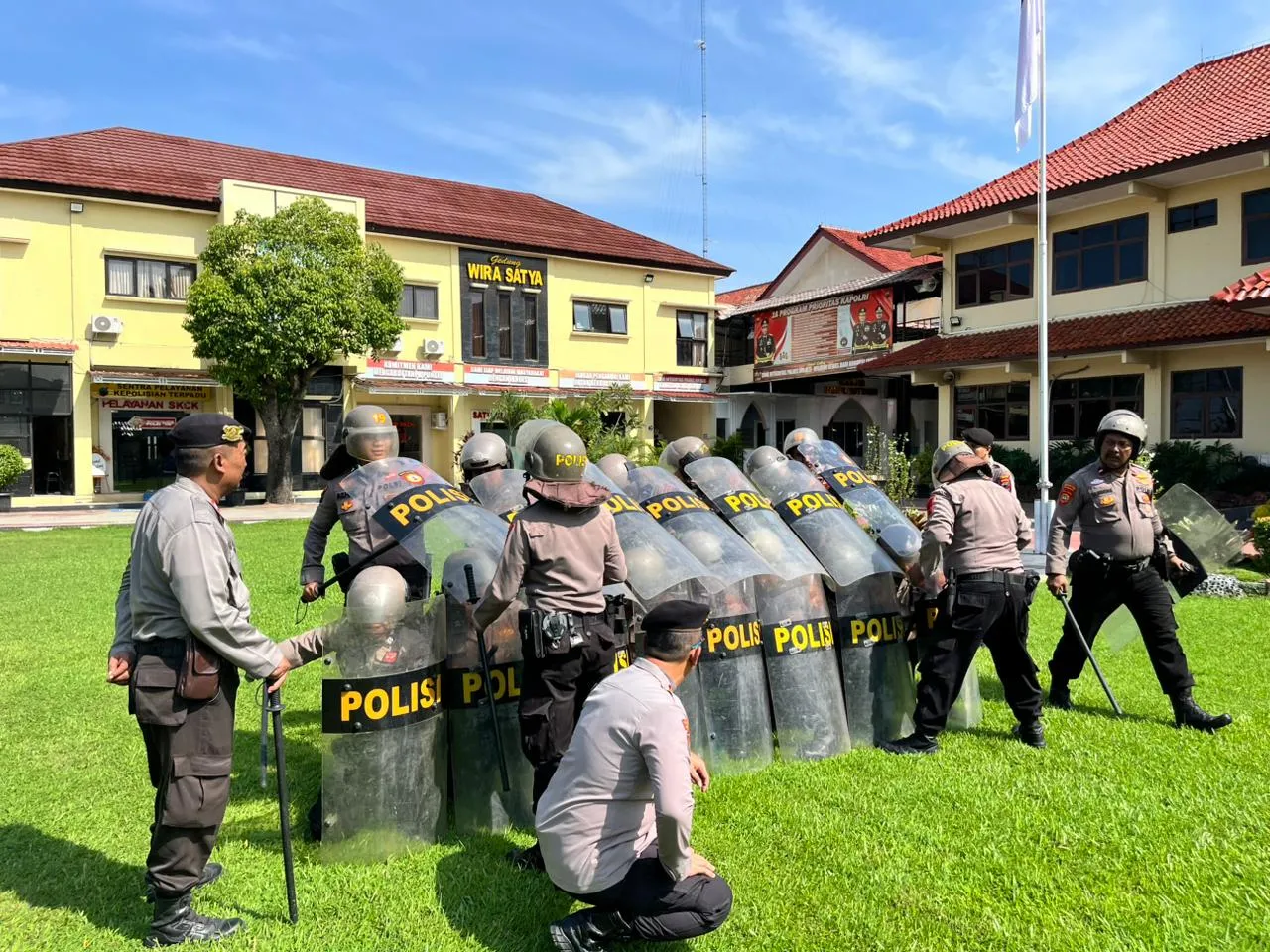 Pertegas Kesiapan Personel, Sat Samapta Polres Brebes Gelar Pelatihan Pengendalian Massa